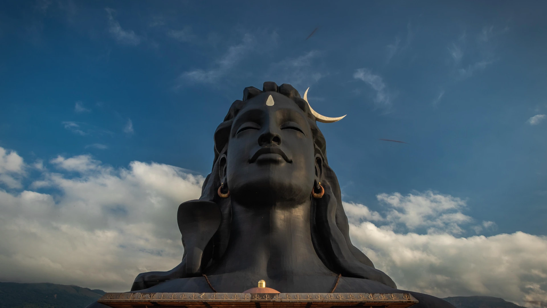 Adiyogi Shiva Statue